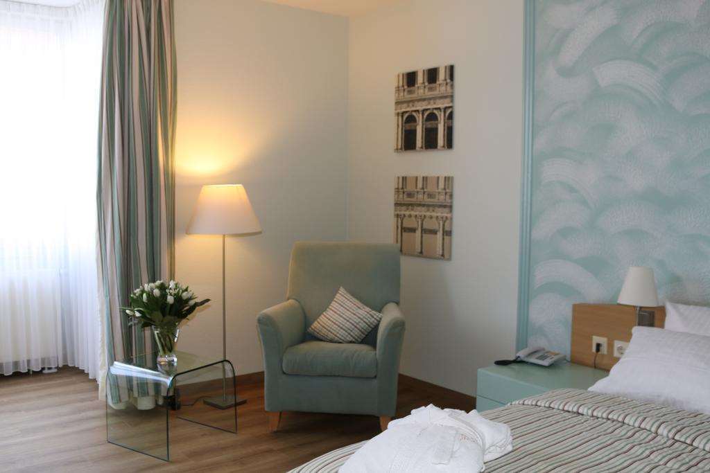 Vitalotel Roonhof Bad Salzuflen Room photo